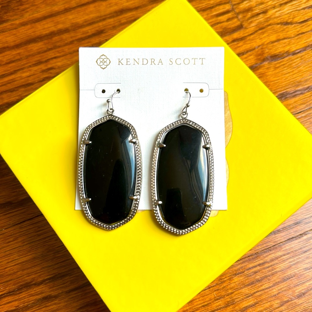 Kendra Scott Danielle Black and Silver Earrings